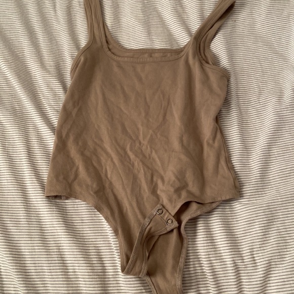 American Eagle Bodysuit - Picture 3 of 3